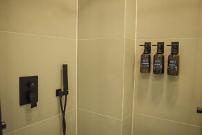 Hotel Ryo 74B Suites by Growing Group