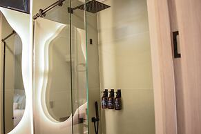 Hotel Ryo 74B Suites by Growing Group