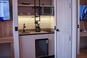 Hotel Ryo 74B Suites by Growing Group