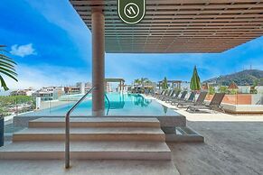 Studio in Romantic Zone - Rooftop Pool - King Bed