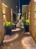 Pyramids On The Spot Inn