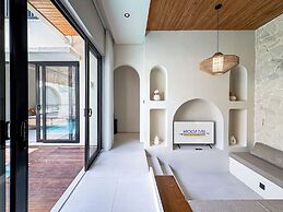 Athaya Canggu Villas by Nagisa Bali