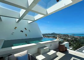 Golden Lotus Villas