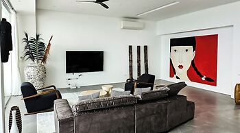 Golden Lotus Villas
