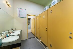 Hanoi Quarter Life Hostel