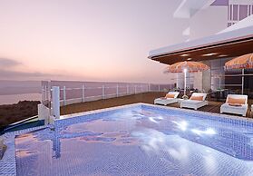 The Trans Luxury Hotel Surabaya