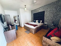 Candolim Sands