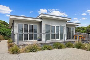 Eastern Reef Villas
