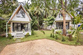 Coconut WayWay Retreat by Sea N' Rent