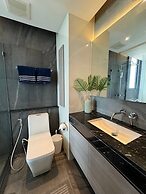 Sea View 2 Bed Room Luxury - Perfect Location