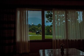 Mountain Gorilla View Lodge