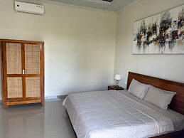 Octa House