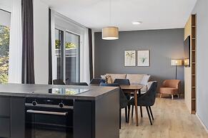 Maria Blick Lake View Apartments