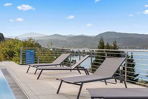 Maria Blick Lake View Apartments