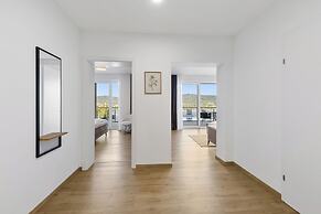 Maria Blick Lake View Apartments