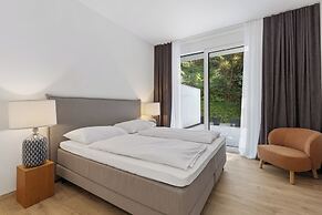 Maria Blick Lake View Apartments