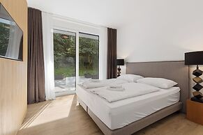Maria Blick Lake View Apartments
