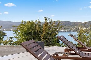 Maria Blick Lake View Apartments