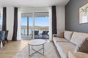 Maria Blick Lake View Apartments