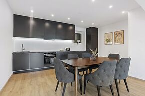 Maria Blick Lake View Apartments