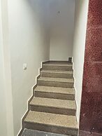 Hotel Sayari Inn