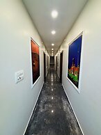 Hotel Sayari Inn