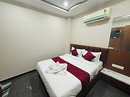 Hotel Sayari Inn