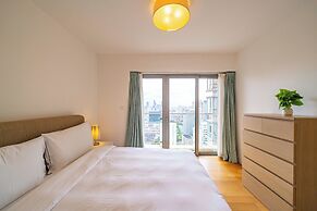 Tyms  3BR 2BA Apt Near Metro