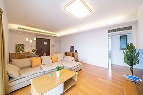 Tyms  3BR 2BA Apt Near Metro