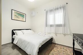 MAMAD - Achziv Chic Beach Haven by Sea N' Rent