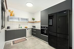MAMAD - Achziv Chic Beach Haven by Sea N' Rent
