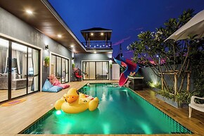 Sky Blue Private Pool Villa, Near Cham Am Beach