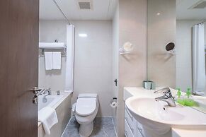 Tyms Premium 3BR 2BA Apt Walk to Metro
