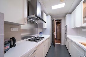 Tyms Premium 3BR 2BA Apt Walk to Metro