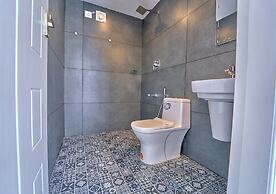 Gardenia Kanthalloor by VOYE HOMES