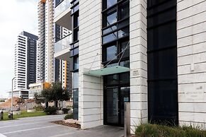 Luxury APT Tower Spectacular Sea View