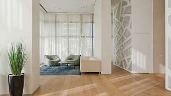Luxury APT Tower Spectacular Sea View