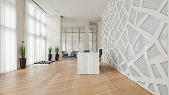 Luxury APT Tower Spectacular Sea View