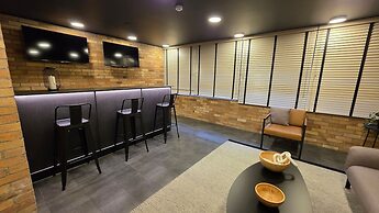 Oceana Suites Santa Rosa