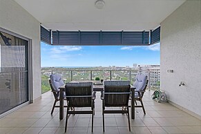 Zen Coastline Pool - Balcony Dining - Seaview