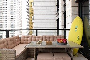 3 BR SeaFront APT Prestigious Tower