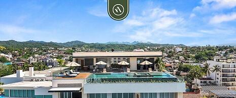 New Stylish 1 BR Condo - Ocean Views - Flex Room