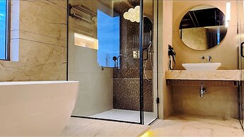 F HOTELS
