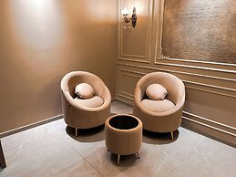 F HOTELS