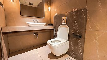 F HOTELS