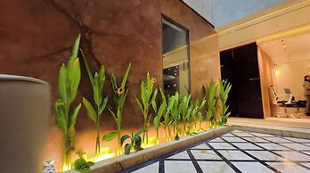 F HOTELS
