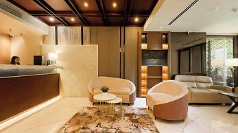 F HOTELS