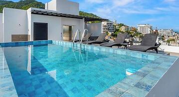 New 1 BR Condo - Rooftop Pool - Oceanview