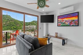 New 1 BR Condo - Rooftop Pool - Oceanview