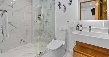 New 1 BR Condo - Rooftop Pool - Oceanview